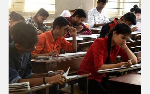 பிளஸ் 2 மறுதேர்வு நாளை நடக்கிறது: ஏற்பாடுகள் தீவிரம்