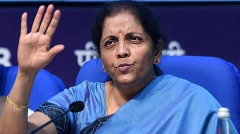 கோவிட்-19; இந்தியா உள்ளிட்ட நாடுகளுக்கு 10 பில்லியன் டாலர் நிதியுதவி வழங்கும் ஆசிய உள்கட்டமைப்பு முதலீட்டு வங்கி: நிர்மலா சீதாராமன் பாராட்டு