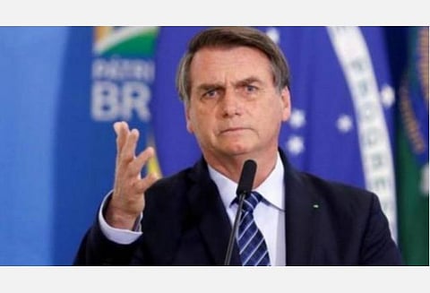 பயப்பட வேண்டாம்; கரோனாவை எதிர்கொள்ளுங்கள்: பிரேசில் அதிபர்