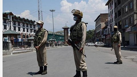 சிறப்பு அந்தஸ்து நீக்கப்பட்ட தினம்: ஸ்ரீநகரில் 2 நாட்களுக்கு ஊரடங்கு உத்தரவு