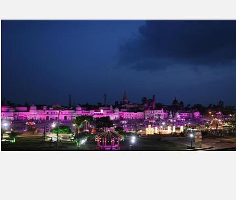 கரோனா பரவல் அதிகரிப்பால் அயோத்தி விழாவில் மாற்றம்: அழைப்பாளர்கள் 170 ஆகக் குறைப்பு, காணொலிக் காட்சி மூலம் அத்வானி, ஜோஷி கலந்துகொள்வர்