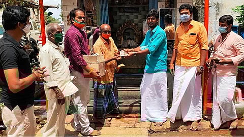 ராமர் கோயில் அடிக்கல் நாட்டு விழா: கோவில்பட்டியில் பாஜக இனிப்பு வழங்கி கொண்டாட்டம்