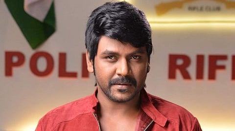 அரசியலுக்கு வராமல் நல்லது செய்வதும் சாத்தியமே: லாரன்ஸ்