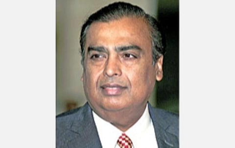 உலக பணக்காரர்கள் வரிசையில் 4-வது இடத்தில் முகேஷ் அம்பானி