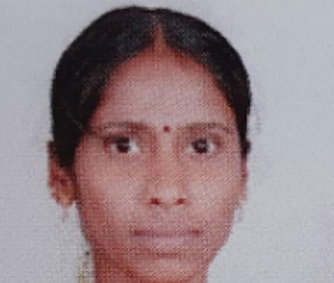 தீயில் கருகி உயிரிழந்த முத்துலட்சுமி.