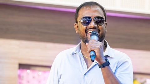 சத்யன் மகாலிங்கத்தின் சேவையைப் போற்றும் மேடை மெல்லிசைக் கலைஞர்கள் சங்கம்