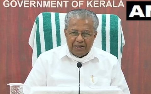 கோழிக்கோடு விமான விபத்தில் பலியானவருக்கு கரோனா தொற்று; மீட்பு பணியில் ஈடுபட்டவர்களை தனிமைப்படுத்த நடவடிக்கை: பினராயி விஜயன்