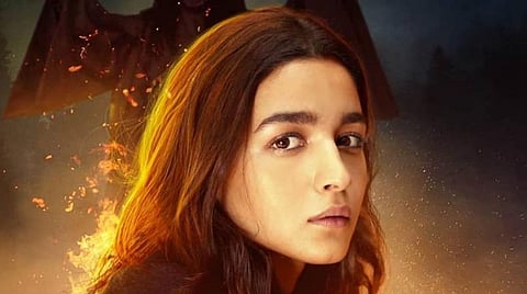 சடக் 2-வை வெளியிடும் ஓடிடி தளத்தை புறக்கணிப்போம்: தொடரும் நெட்டிசன்களின் வாரிசு அரசியல் எதிர்ப்பு