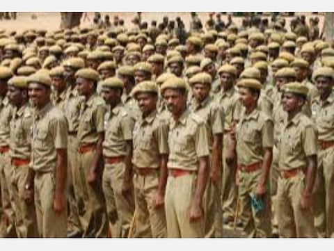 தரவரிசைப் பட்டியலில் இடம்பெற்றுள்ள 10,000 பேருக்கும் காவல் பணி வழங்குக: பண்ருட்டி வேல்முருகன் வலியுறுத்தல்