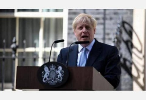 கரோனாவை கட்டுப்படுத்த பரந்த அளவிலான மருத்துவ பரிசோதனை: பிரிட்டன்