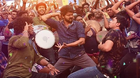 'மாஸ்டர்' அப்டேட்: ரசிகர்களை குஷிப்படுத்த ப்ளூப்பர்ஸ்