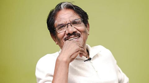 தனிநபர் தாக்குதல் வேண்டாம்; மனம் வலிக்கிறது: 'சூரரைப் போற்று' ஓடிடி வெளியீடு தொடர்பாக பாரதிராஜா வேண்டுகோள்