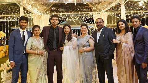 முரளியின் இளைய மகன் ஆகாஷ் - இயக்குநர் சிநேகா பிரிட்டோ திருமணம்: ஆக.24-ம் தேதி நடந்தது