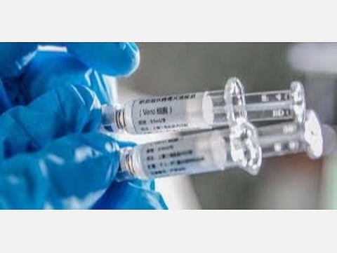 ஆக்ஸ்போர்டு பல்கலைக்கழக கரோனா தடுப்பூசி; சென்னையில் 300 பேருக்குச் செலுத்தி சோதனை: தமிழக அரசு முடிவு