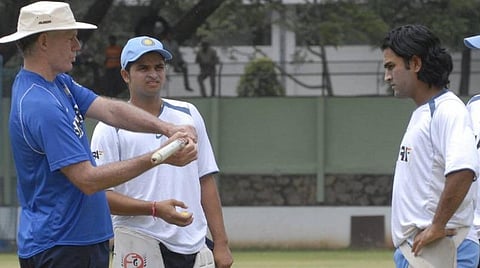 கிரெக் சாப்பல், ரெய்னா, தோனி.