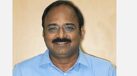 மாவட்ட ஆட்சியர் சிவன் அருள்.