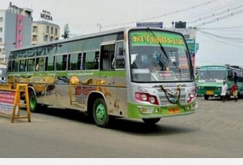 தளர்வுகள் அறிவிக்கப்பட்டாலும் தனியார் பேருந்துகள் ஓடாது: தனியார் பேருந்துகள் சம்மேளனம் அறிவிப்பு