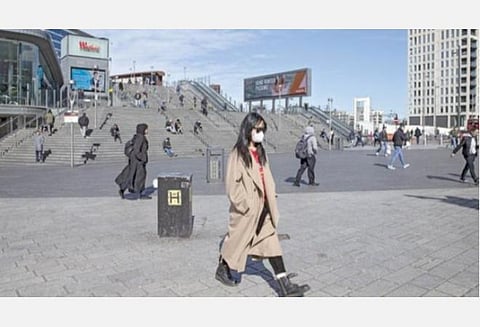 ஐரோப்பா: கரோனா பரவலுக்கு இடையே ஒரு கோடி மாணவர்கள் பள்ளிக்குத் திரும்பினர்