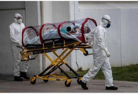 கரோனா: மெக்சிகோவில் இறப்புச் சான்றிதழ்கள் நிறுத்திவைப்பு