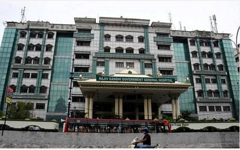 ராஜீவ் காந்தி அரசு மருத்துவமனையில் மாயமான கரோனா பாதித்த முதியவர் 100 நாட்களாகியும் கிடைக்கவில்லை