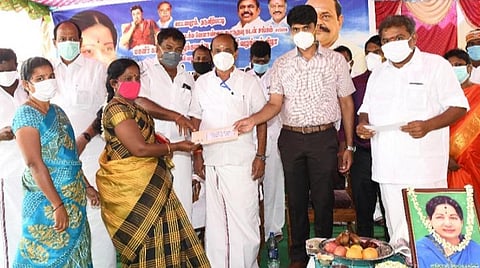 சசிகலா அல்ல வேறு எந்த சக்தியாலும் அதிமுகவில் மாற்றத்தை ஏற்படுத்த முடியாது: அமைச்சர் கடம்பூர் ராஜூ