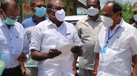 அரசுக்கு களங்கம் ஏற்படுத்தும் வகையில் குற்றாலத்தில் கடைகளின் வாடகைக் கட்டணம் உயர்வு: விக்கிரமராஜா குற்றச்சாட்டு