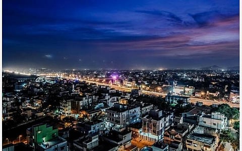 இயற்கை சீற்றத்தை எதிர்கொள்ளும் ஸ்மார்ட் நகரங்கள்; ஹர்தீப் சிங் பூரி ஆய்வு