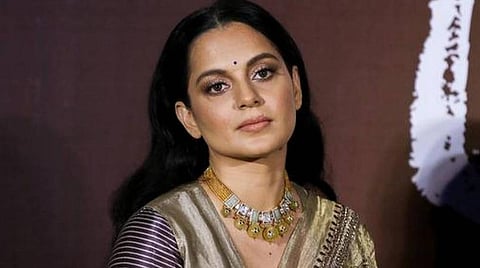 கங்கணா ரணாவத் பயணம் செய்த விமானத்தில் விதிமீறிய பயணிகள்: நடவடிக்கை எடுக்கச் சொல்லி அறிவுறுத்தல்