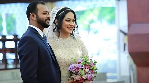 தொழிலதிபர் அஷ்வின் ஃபிலிப் - மியா ஜார்ஜ் திருமணம்: பிரபலங்கள் வாழ்த்து