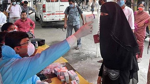 செப்டம்பர் 12-ம் தேதி தமிழக நிலவரம்: மாவட்ட வாரியாக கரோனா தொற்று உள்ளவர்களின் பட்டியல்