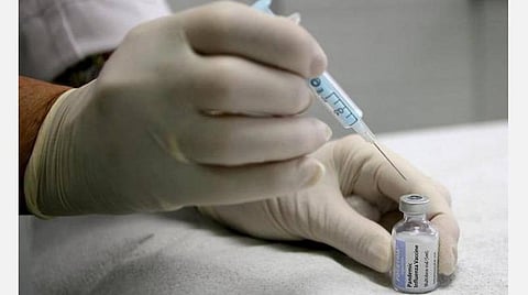 அனைவருக்குமான தடுப்பூசிக் கொள்கையே உடனடித் தேவை