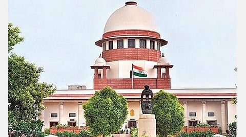 எம்.பி., எம்எல்ஏக்கள் மீது போக்சோ, ஊழல் தடுப்பு உள்பட சிறப்புச் சட்டத்தின் கீழ் 200க்கும் மேற்பட்ட வழக்குகள்: உச்ச நீதிமன்றத்தில் அறிக்கை