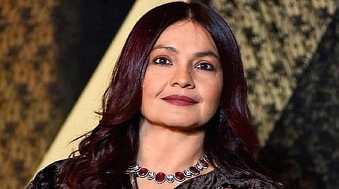 விளிம்புநிலை மக்களை பற்றி யாராவது கவலைப்படுகிறார்களா?- பூஜா பட் கேள்வி