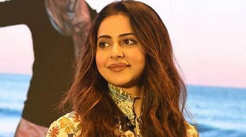 சுஷாந்த் வழக்கில் ரகுல் ப்ரீத் சிங்கின் பெயர்: ஊடகங்களுக்கு எதிராக வழக்கு