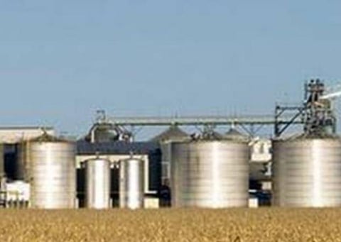 பெட்ரோலிய நிறுவனங்களால் 188.6 கோடி லிட்டர் எத்தனால் கொள்முதல்: மத்திய அரசு தகவல்