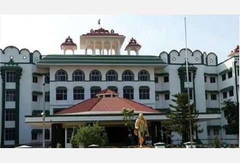 மதுரையில் எலும்பு வங்கி தொடங்குவது எப்போது?- மருத்துவக்கல்வி இயக்குனர் ஆஜராக உத்தரவு