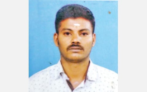 திருப்பூரில் பெண் கொலை வழக்கு தொடர்பாக விசாரணைக்கு அழைத்துச் செல்லப்பட்ட இளைஞர் மரணம்: போலீஸார் தாக்கியதாக உறவினர்கள் புகார்