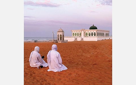 சூஃபி கதை: சந்தையில் இரு