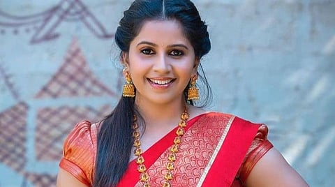 கர்நாடக போதைப்பொருள் வழக்கில் டி.வி. நெறியாளர் அனுஸ்ரீயிடம் விசாரணை