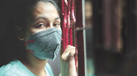 பக்கத்து வீட்டில் கரோனா வந்தால்...