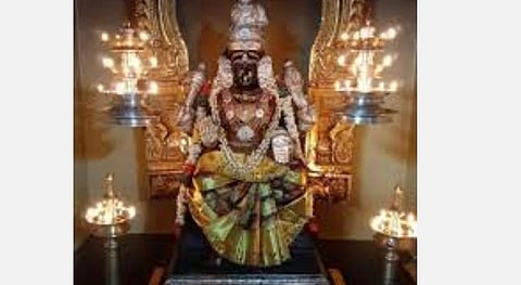 புரட்டாசி பெளர்ணமி; அம்பாளுக்கு இளநீர் அபிஷேகம்; நைவேத்தியம் ; தாலி பாக்கியம்; கடன் தொல்லை நிவர்த்தி; ஐஸ்வர்யம் குடிகொள்ளும்!