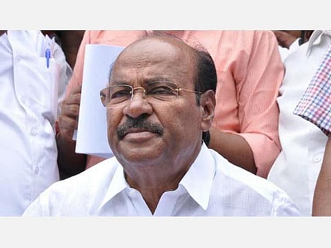 காந்தி பிறந்தநாள் அறிவுப் போட்டிகளை தமிழில் நடத்தாதது இந்தித் திணிப்பே: ராமதாஸ் கண்டனம்