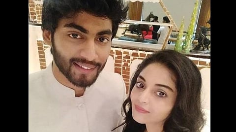 திருமணம் செய்யாமல் ஏமாற்றியதாக நடிகை சனம் ஷெட்டியின் புகாரில் நடிகர் தர்ஷன் மீது போலீஸார் வழக்கு பதிவு