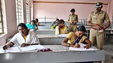 எழுத்துத்தேர்வு முறைகேடு விசாரணை முடியும் வரை எஸ்.ஐ பணி நியமன உத்தரவு வழங்கக்கூடாது: உயர் நீதிமன்றம் உத்தரவு