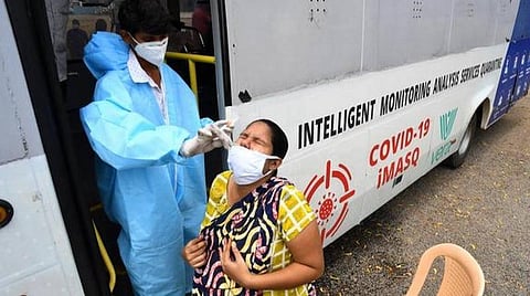 அக்டோபர் 7-ம் தேதி தமிழக நிலவரம்: மாவட்ட வாரியாக கரோனா தொற்று உள்ளவர்களின் பட்டியல்