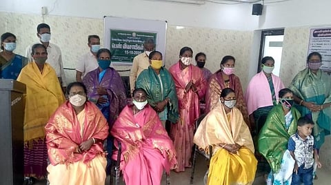 பெண் விவசாயிகள் கவுரவிப்பு