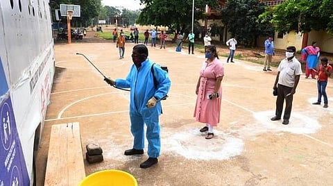 அக்.16 தமிழக நிலவரம்: தொற்று பாதிப்பு, குணமடைந்தோர், பலி எண்ணிக்கை; முழுமையான பட்டியல்