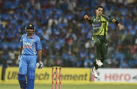 பாகிஸ்தான் வேகப்பந்து வீச்சாளர் உமர் குல் ஓய்வு பெற்றார்: 2008-ல் கொல்கத்தாவுக்காக ஐபிஎல் தொடரில் ஆடியவர்