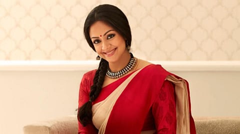 ஜோதிகா பிறந்தநாள் ஸ்பெஷல்: ரசிகர்களின் பேரன்பையும் பெரும் மரியாதையையும் பெற்ற நடிகை