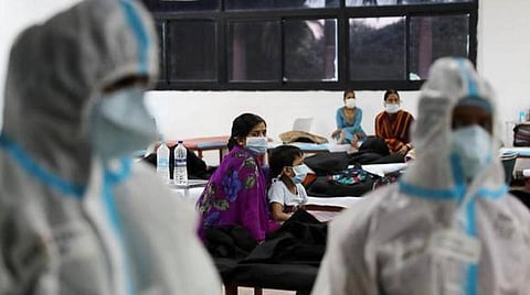 அக்.19-ம் தேதி சென்னை நிலவரம்; கரோனா தொற்றிலிருந்து மீண்டவர்கள், சிகிச்சையில் இருப்பவர்கள்: மண்டல வாரியான பட்டியல்